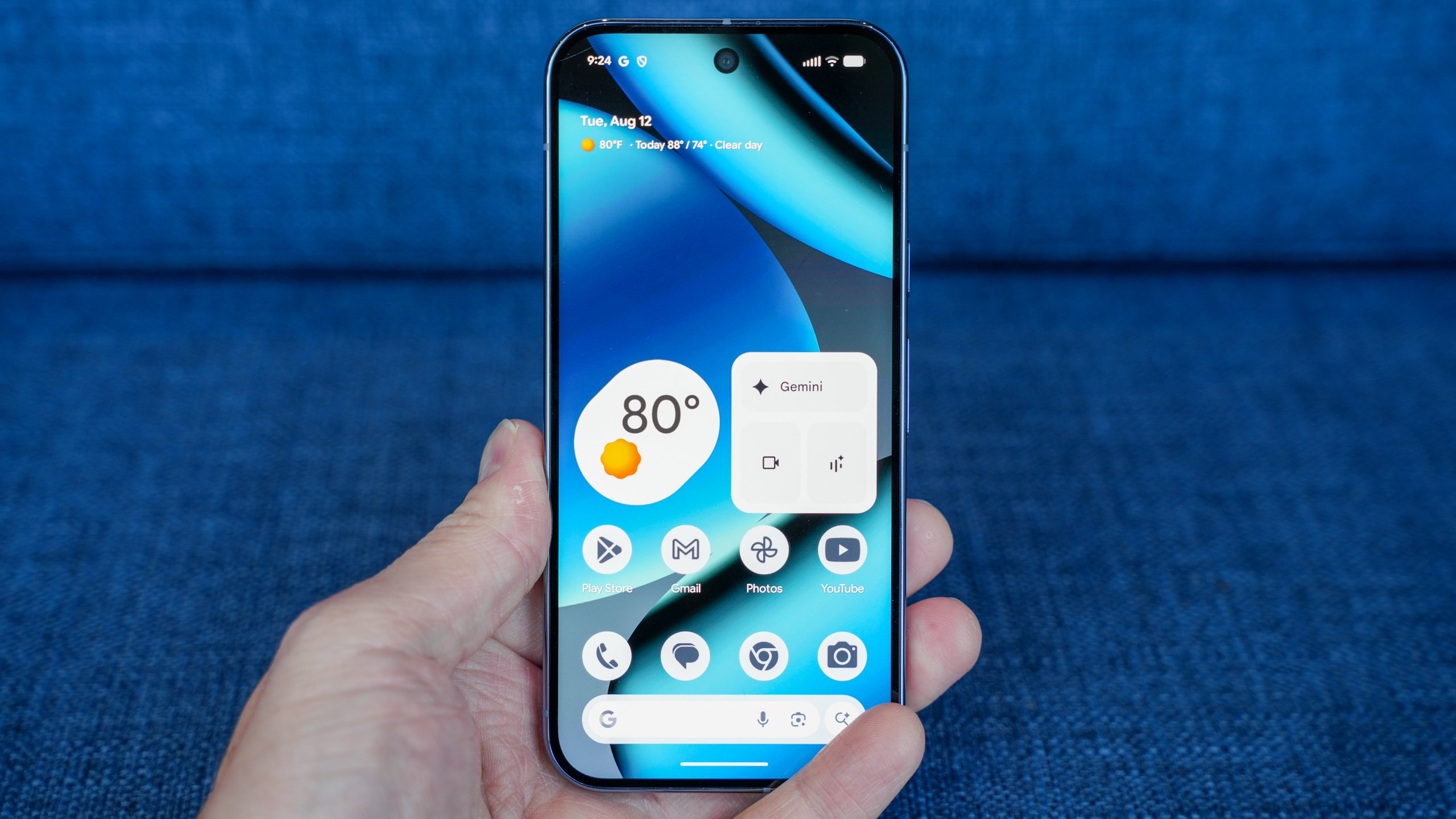 Pixel 10 Pro XL Review: Features, Specs, and Impressions